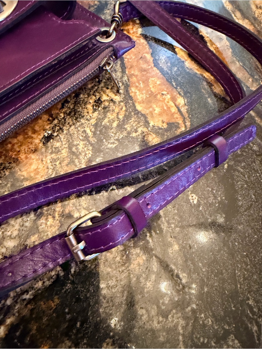 Patricia Nash Leather Daphne Phone Crossbody Acai NWT - Picture 10 of 13